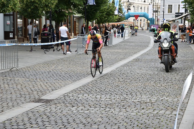 迎的运动中 迎的运动中